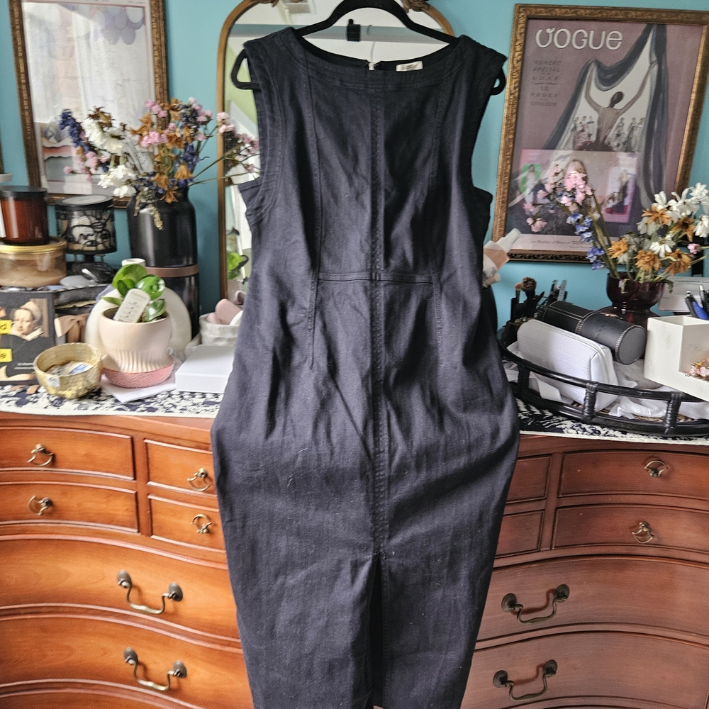 Pilcro Classic Black Garment
